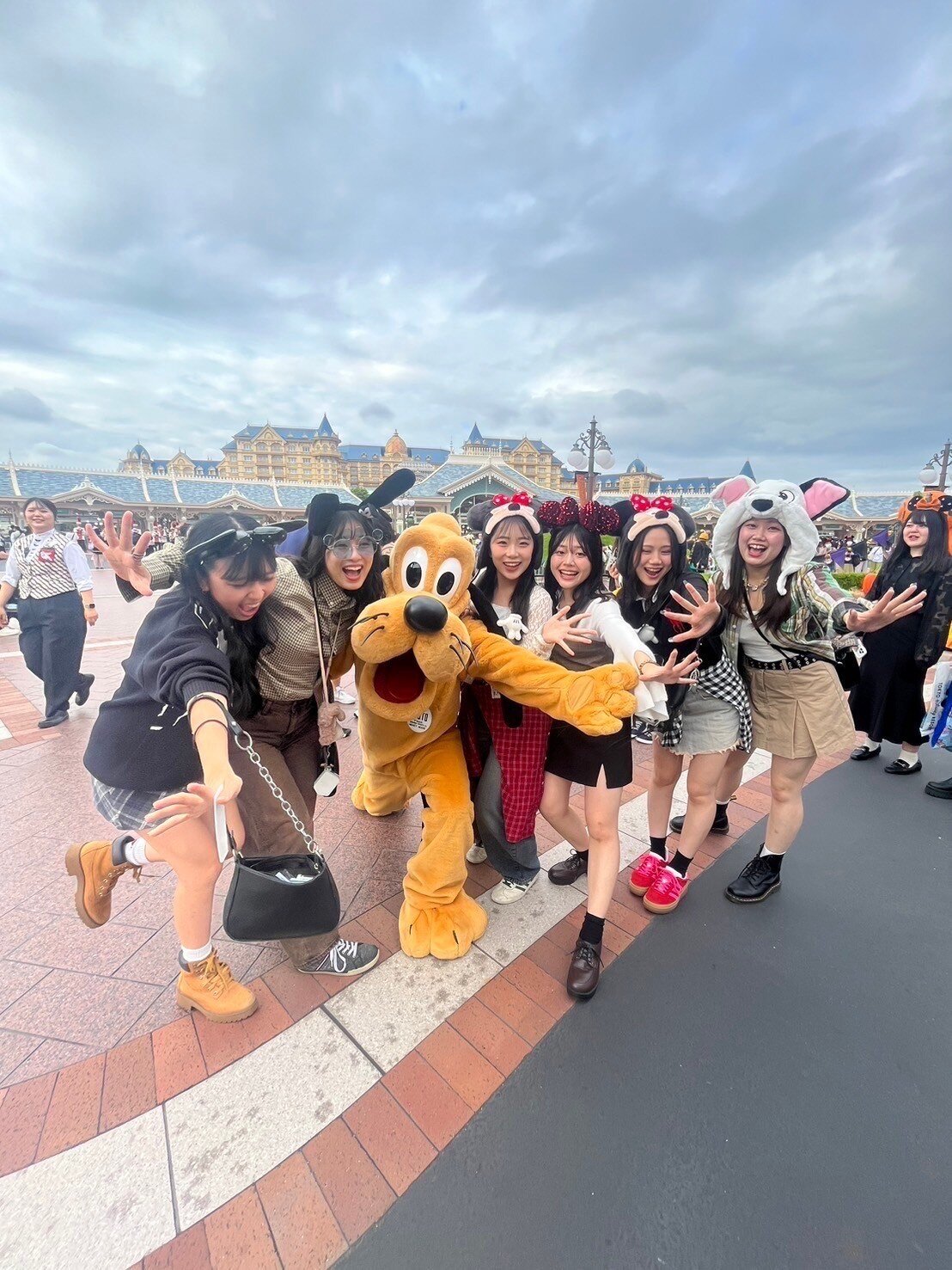 LINE_ALBUM_国際ホテル科_241022_8.jpg